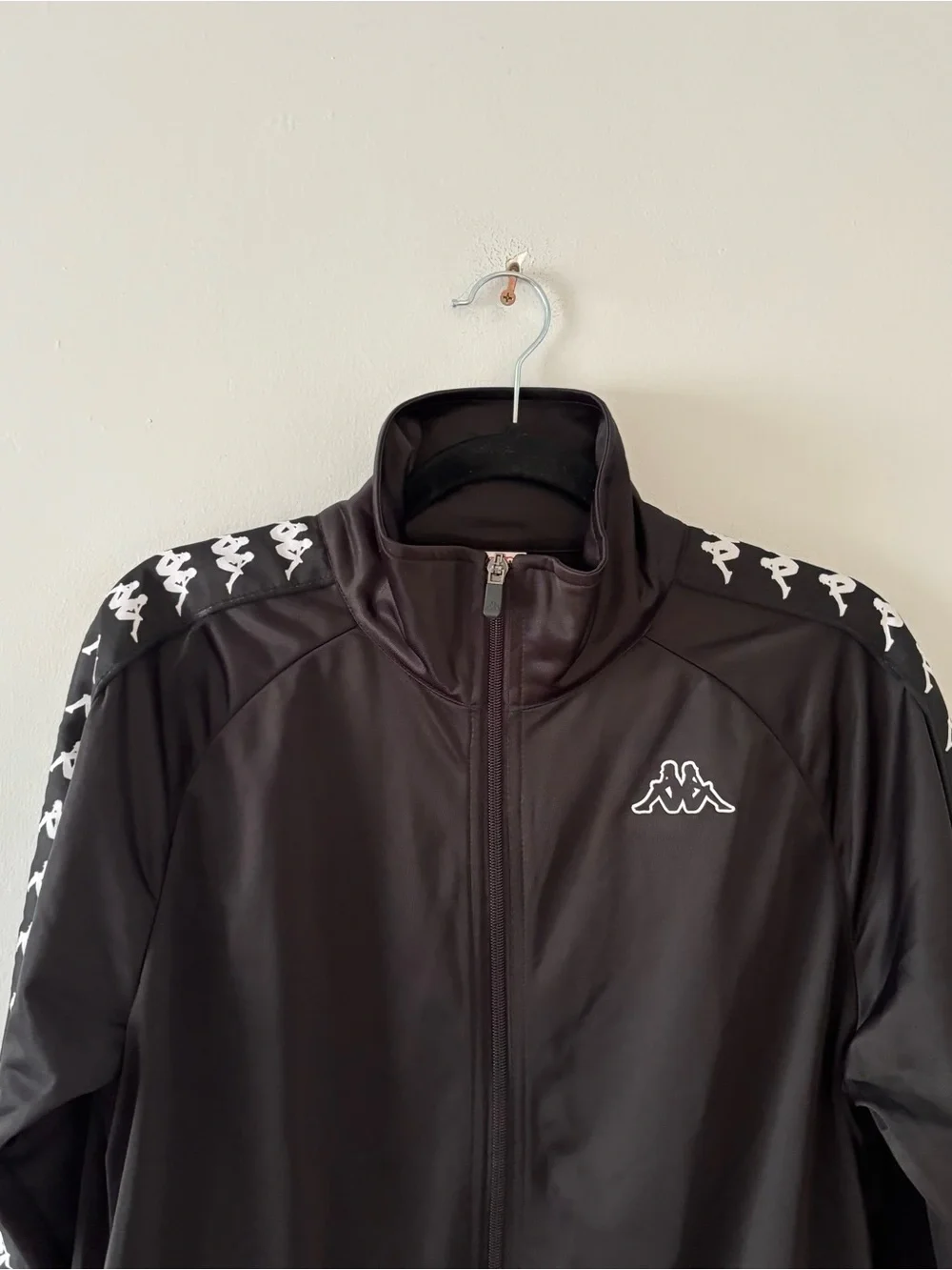 Kappa NWT Men’s 222 Banda Anniston Track Jacket Black Full-Zip Piping